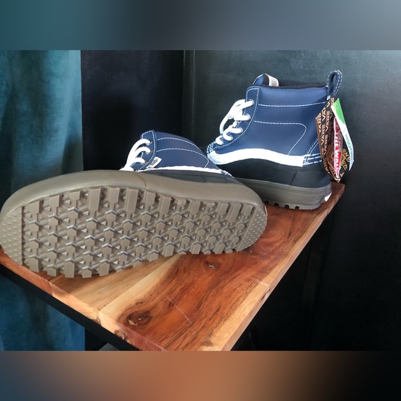 Vans MTE mid navy/gum size 4/6 NEW - Picture 5 of 10